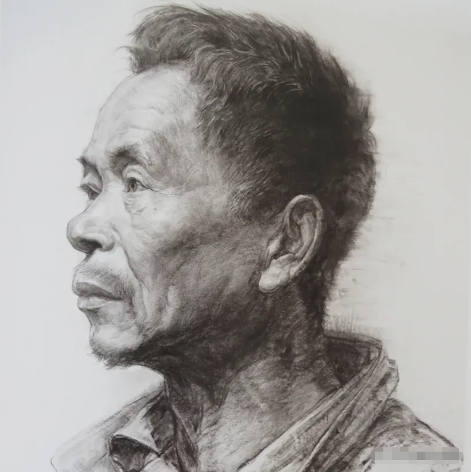 美術(shù)聯(lián)考畫素描用什么筆比較好